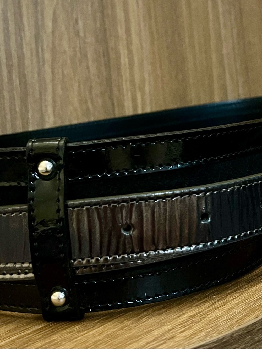 Anne Fontaine Black and Gunmetal Leather Wide Waist Belt with Silver Buckle - Picture 3 of 11